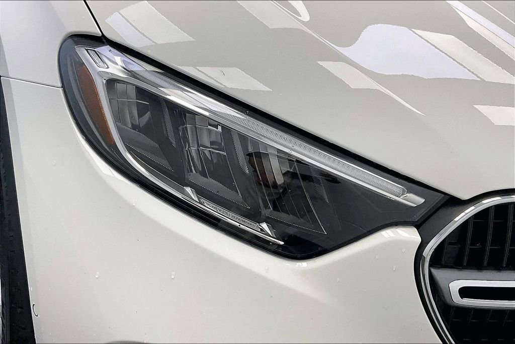 Used 2024 Mercedes-Benz GLC 300 4MATIC image 23