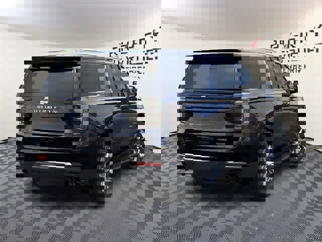 New 2026 Chevrolet Suburban Premier w/ Sun And Tow Package image 4