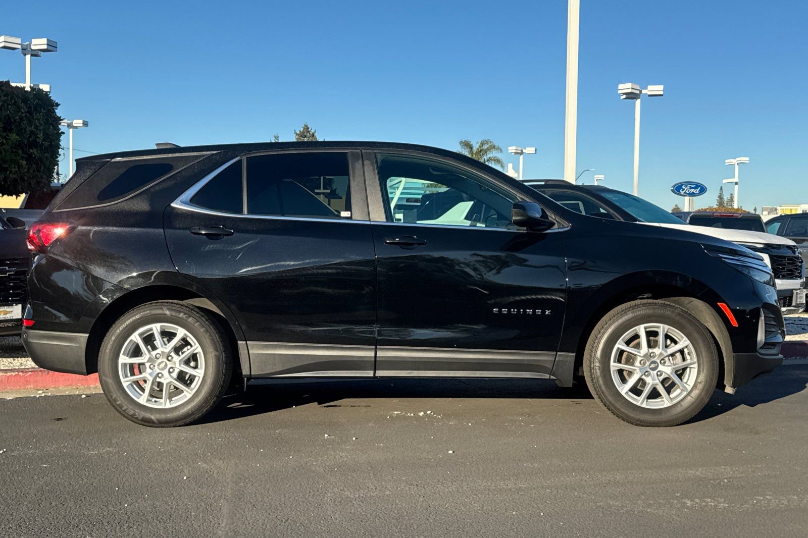 Used 2024 Chevrolet Equinox LT image 4