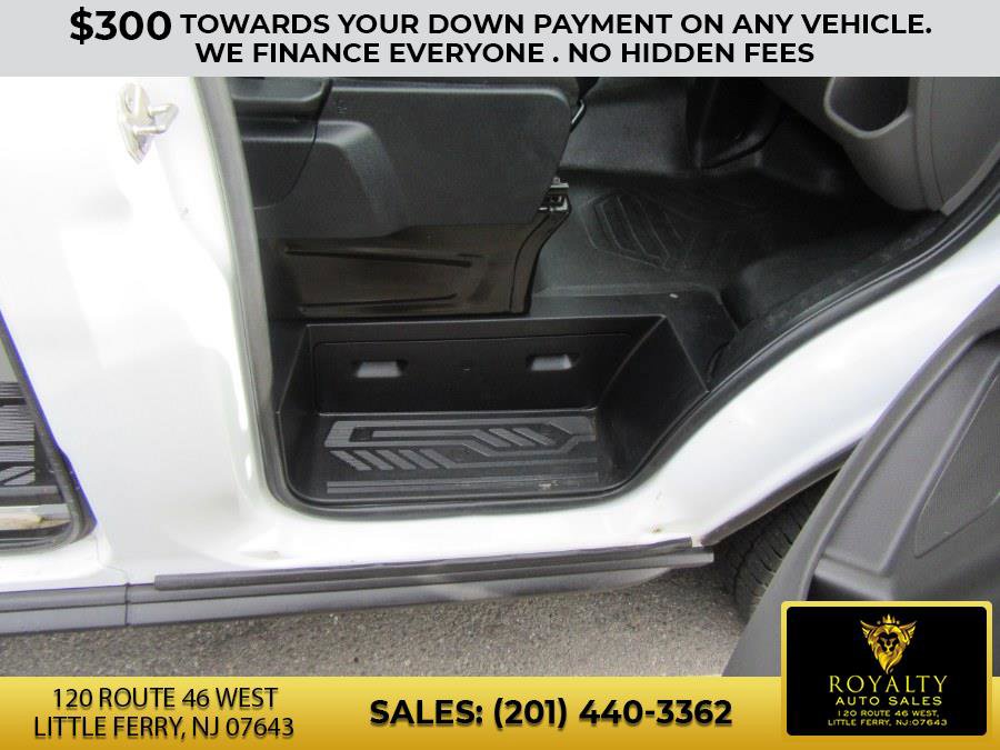 Used 2020 Ford Transit 250 Medium Roof w/ Load Area Protection Package image 34
