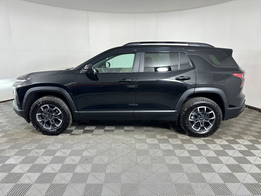 Used 2025 Chevrolet Equinox ACTIV w/ Safety and Technology Package AWD/4WD image 2