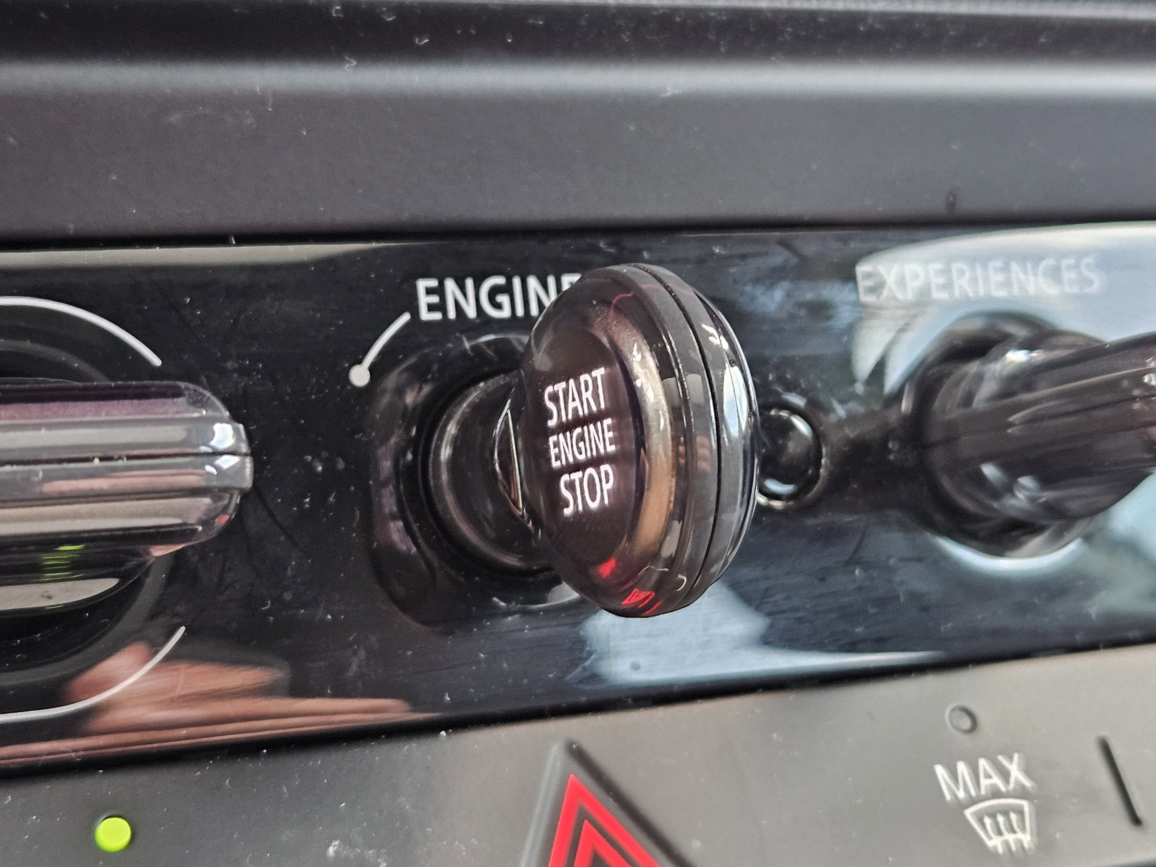 Used 2025 MINI Cooper S FWD image 20