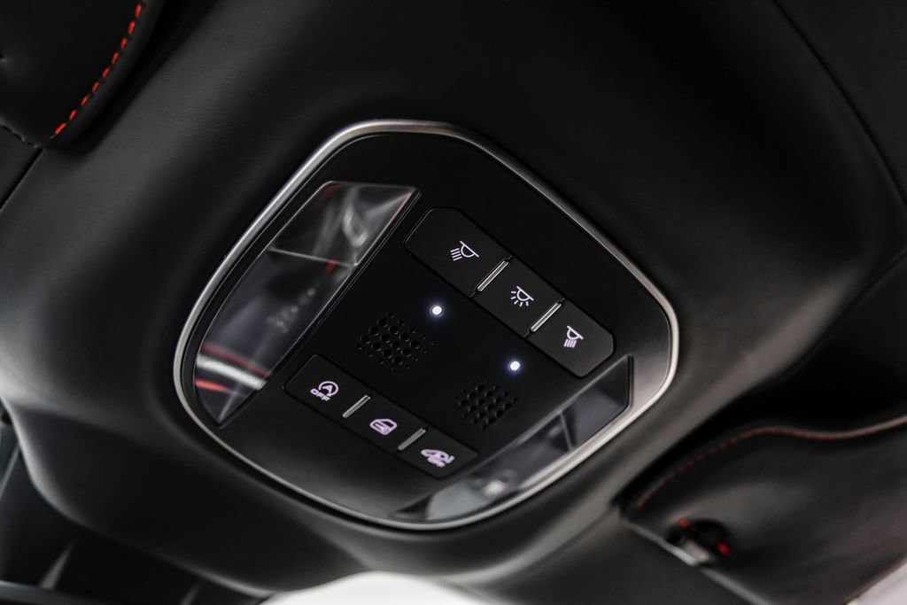 Used 2019 Ferrari 812 Superfast RWD image 25
