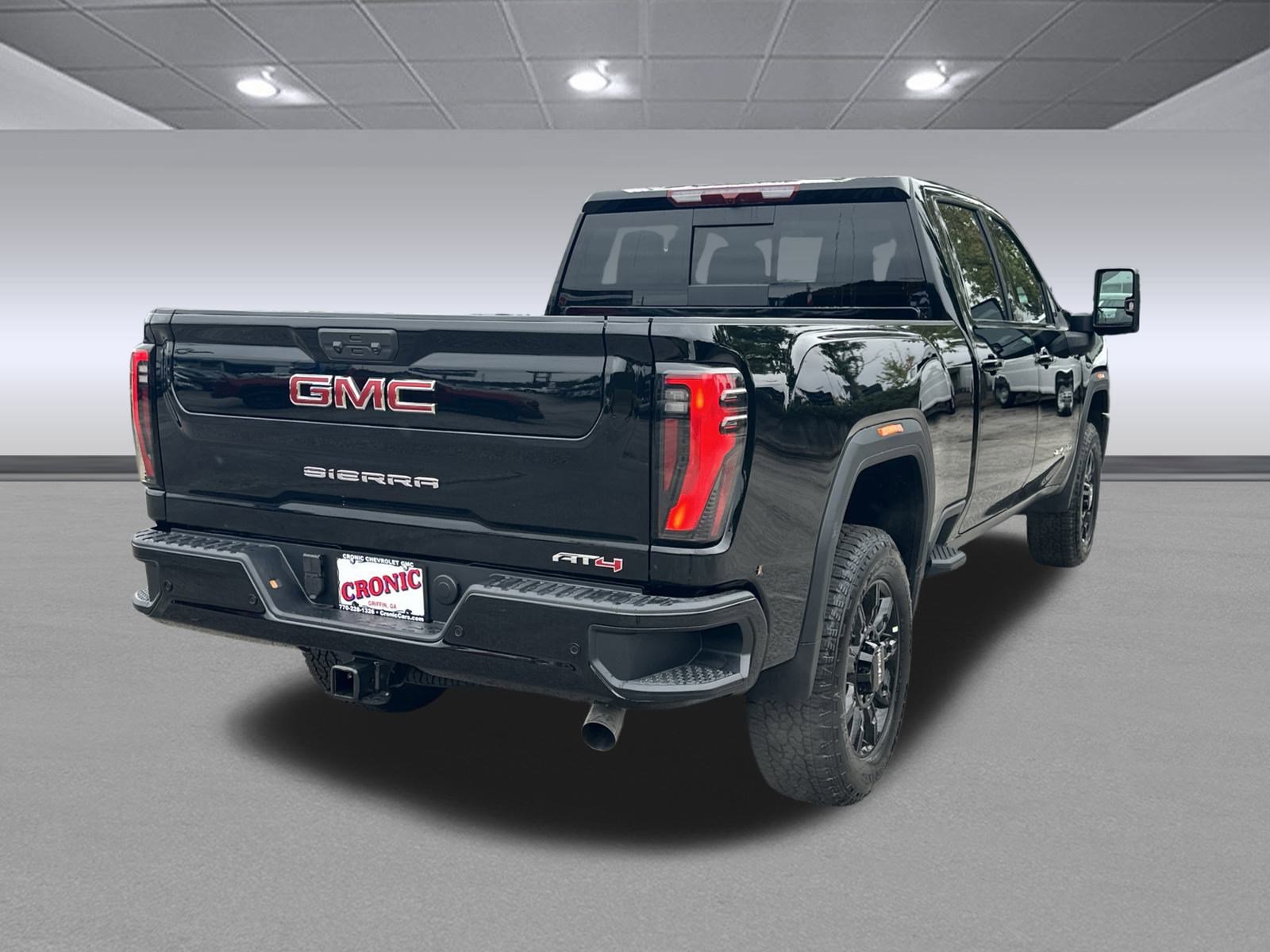 New 2026 GMC Sierra 2500 AT4 w/ AT4 Preferred Package image 3