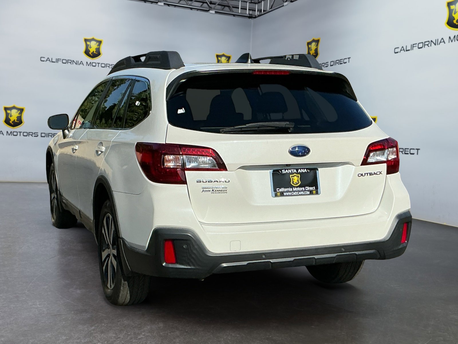 Used 2018 Subaru Outback 2.5i Limited image 7