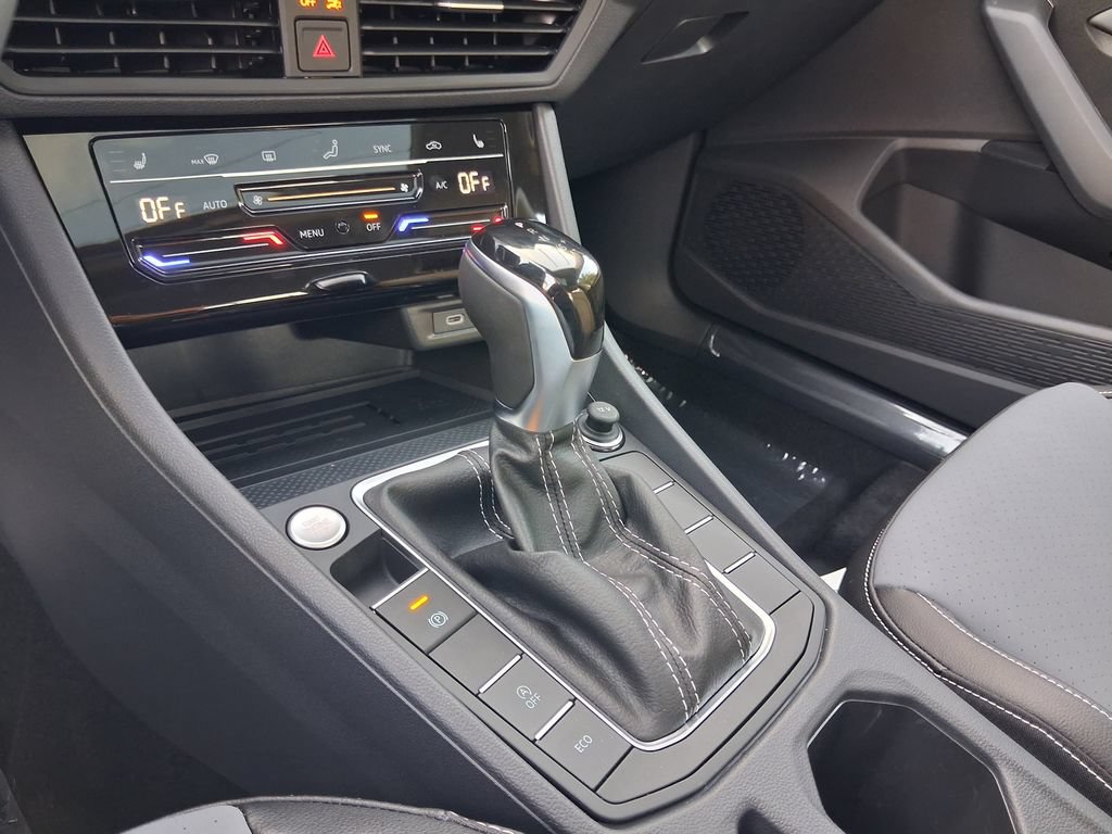 New 2026 Volkswagen Jetta SE FWD image 10