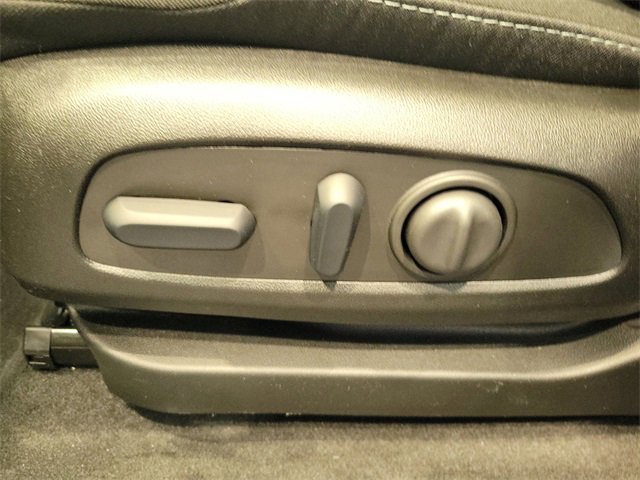 New 2027 Chevrolet Bolt LT w/ Comfort Package image 19