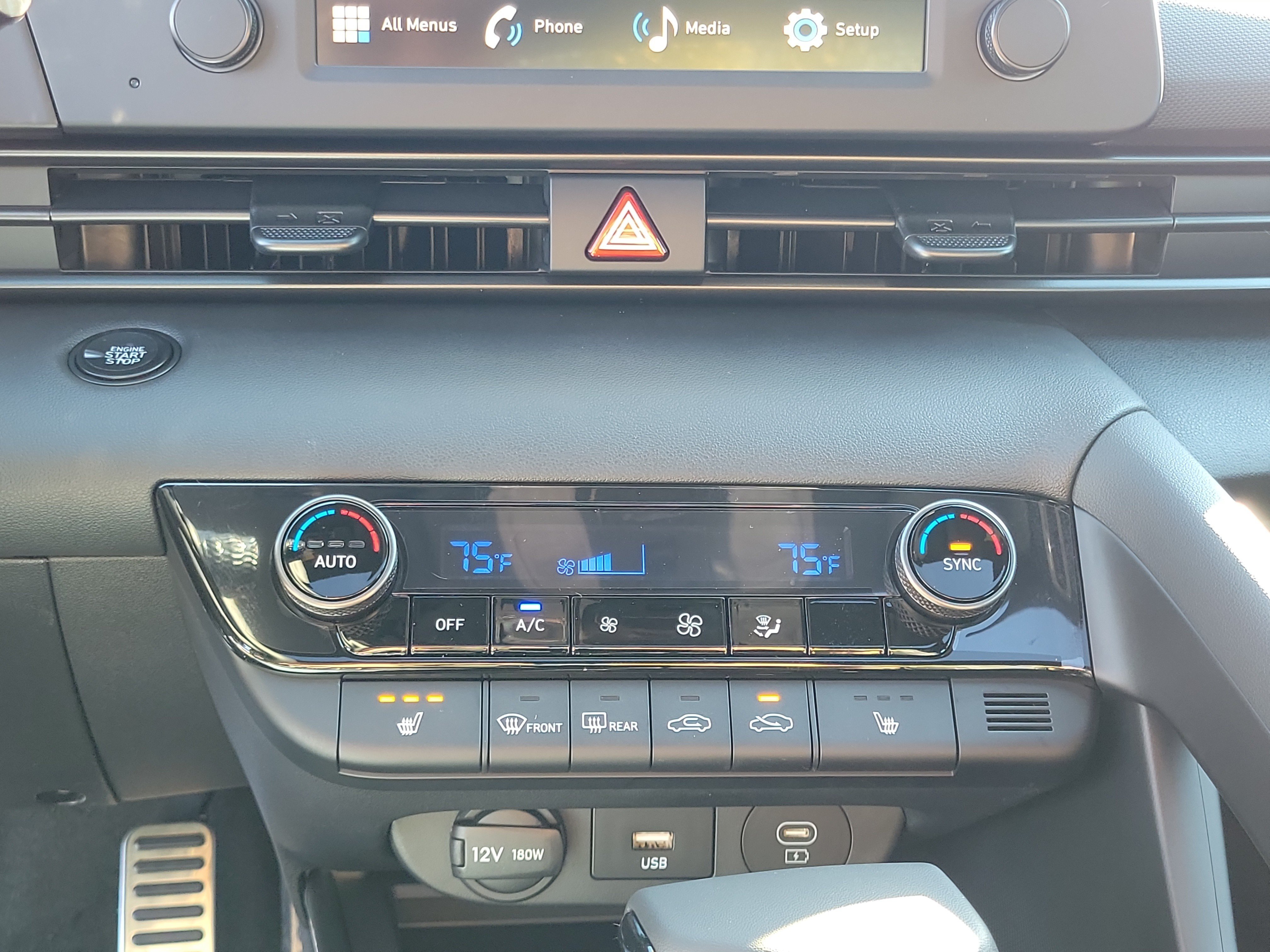 New 2026 Hyundai Elantra SEL Sport FWD image 27