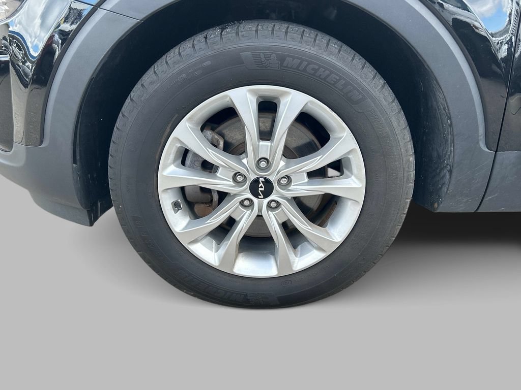 Used 2022 Kia Telluride LX AWD/4WD image 9
