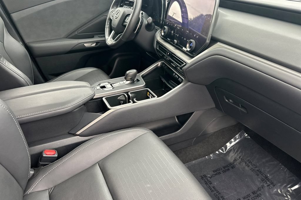 Certified 2024 Lexus TX 350 FWD w/ Technology Package image 17