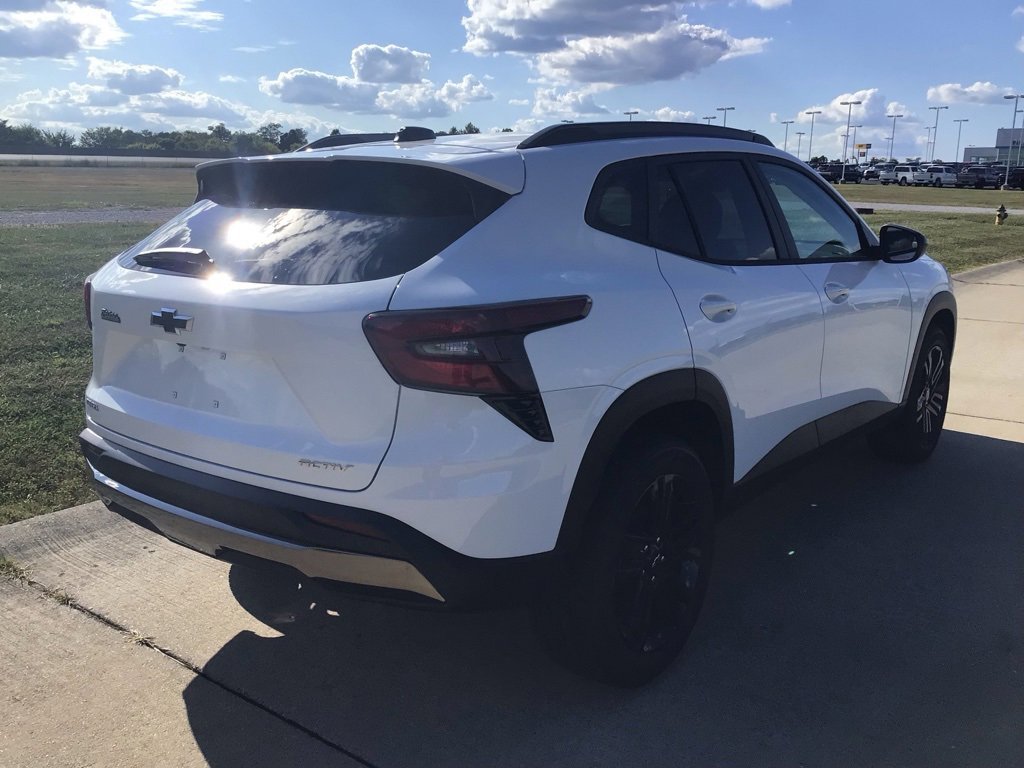 New 2025 Chevrolet Trax ACTIV w/ Driver Confidence Package image 6