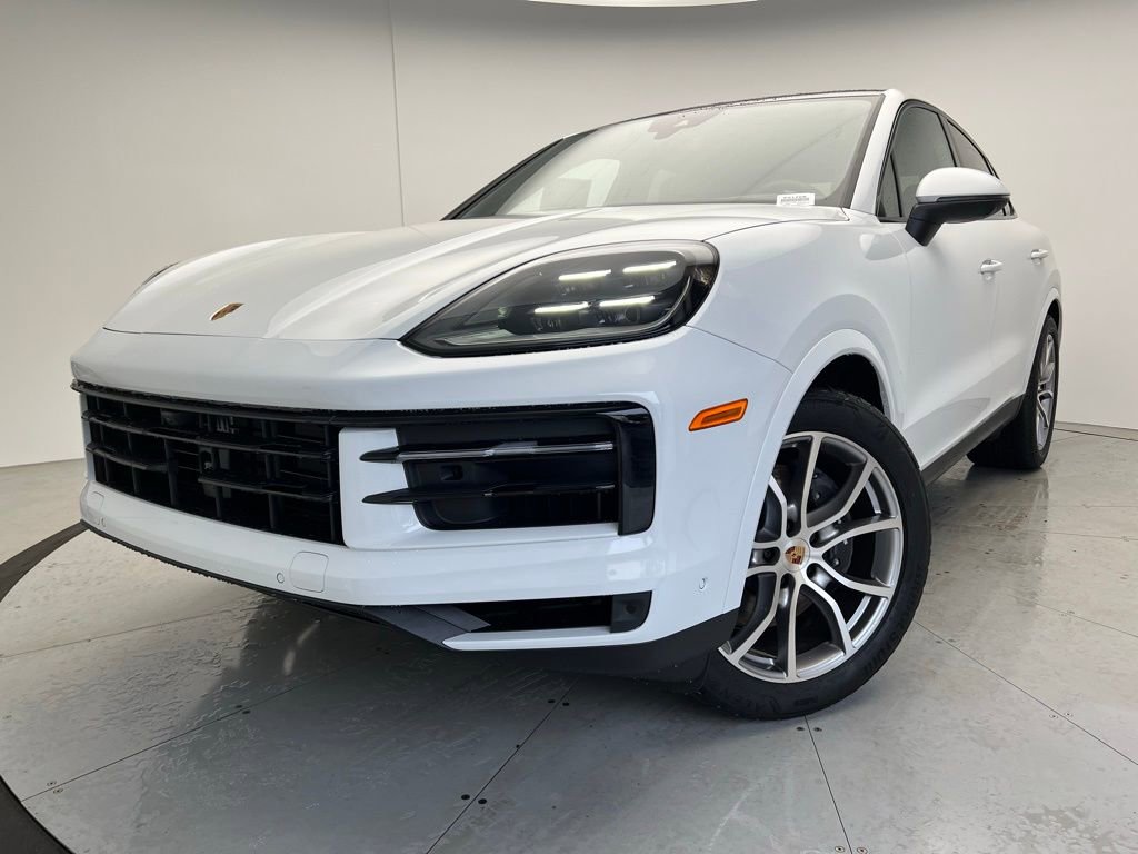 Certified 2025 Porsche Cayenne Coupe AWD/4WD image 1
