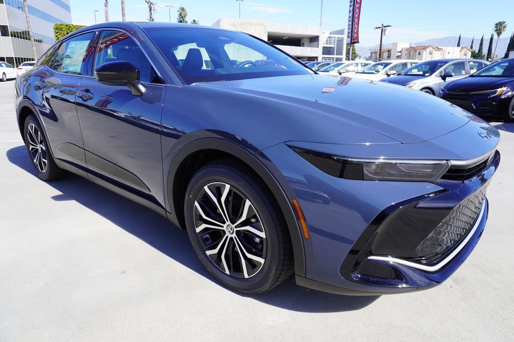 New 2026 Toyota Crown XLE image 3