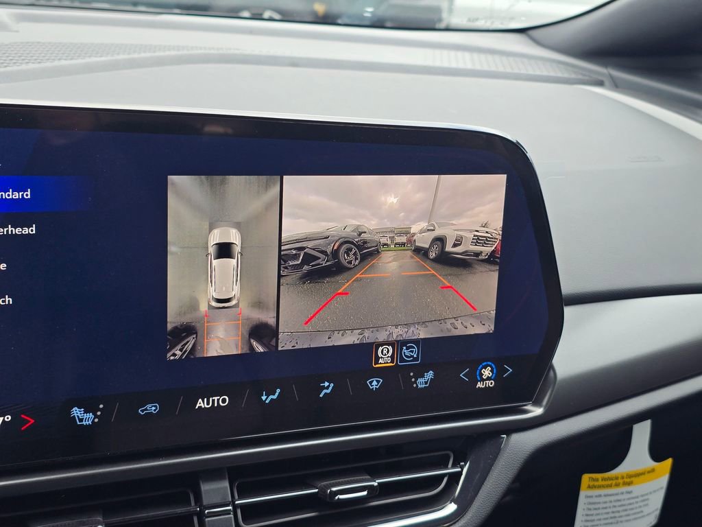 New 2026 Chevrolet Equinox EV RS image 38