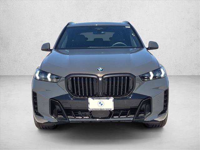 New 2026 BMW X5 xDrive40i w/ M Sport Package AWD/4WD image 6