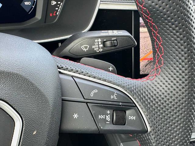 Used 2025 Audi Q3 2.0T Premium Plus w/ Premium Plus Package image 36