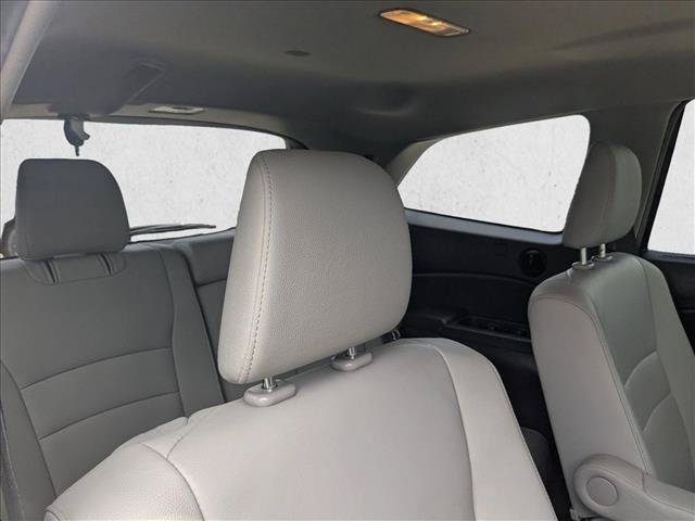 Used 2022 Honda Pilot Touring image 19