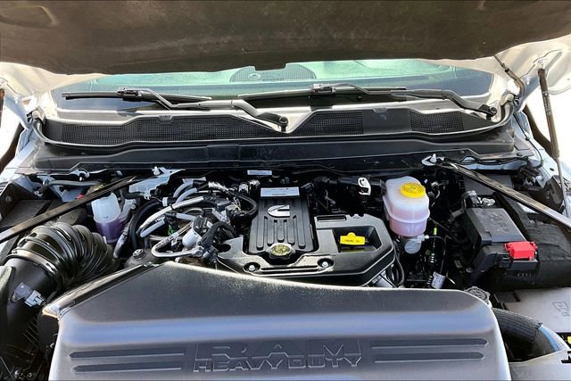 Used 2025 RAM 2500 Tradesman w/ Chrome Appearance Group image 10