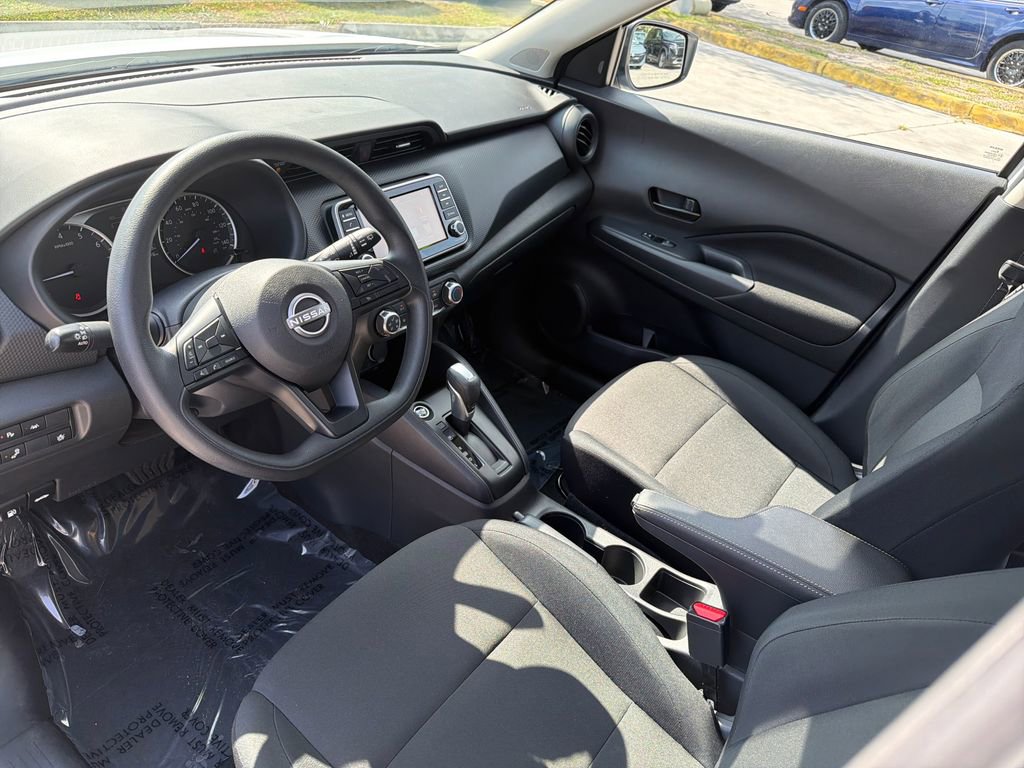 Used 2024 Nissan Kicks S FWD image 13
