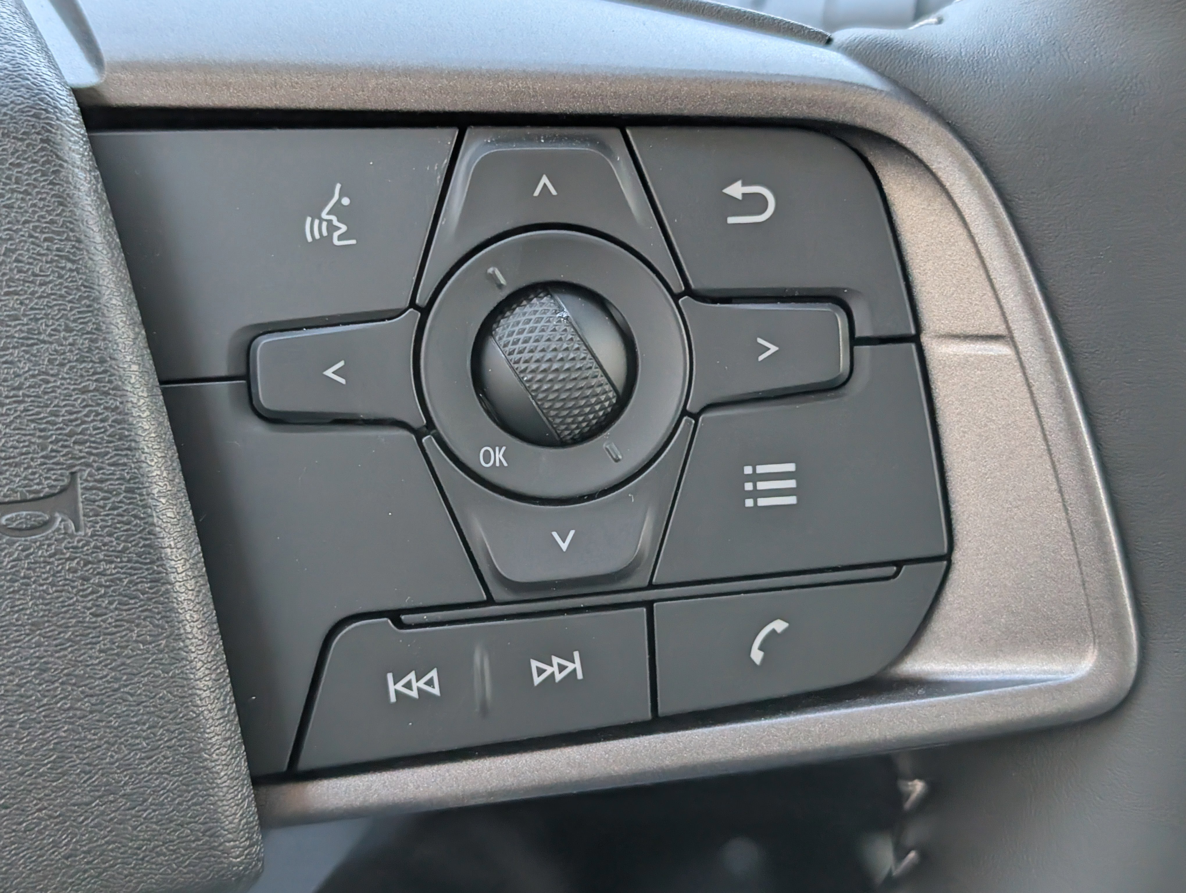 New 2026 Nissan Sentra SL FWD image 16