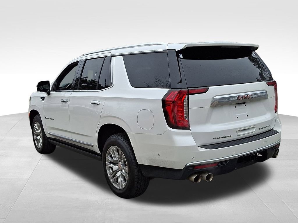 Used 2024 GMC Yukon Denali w/ Advanced Technology Package image 4