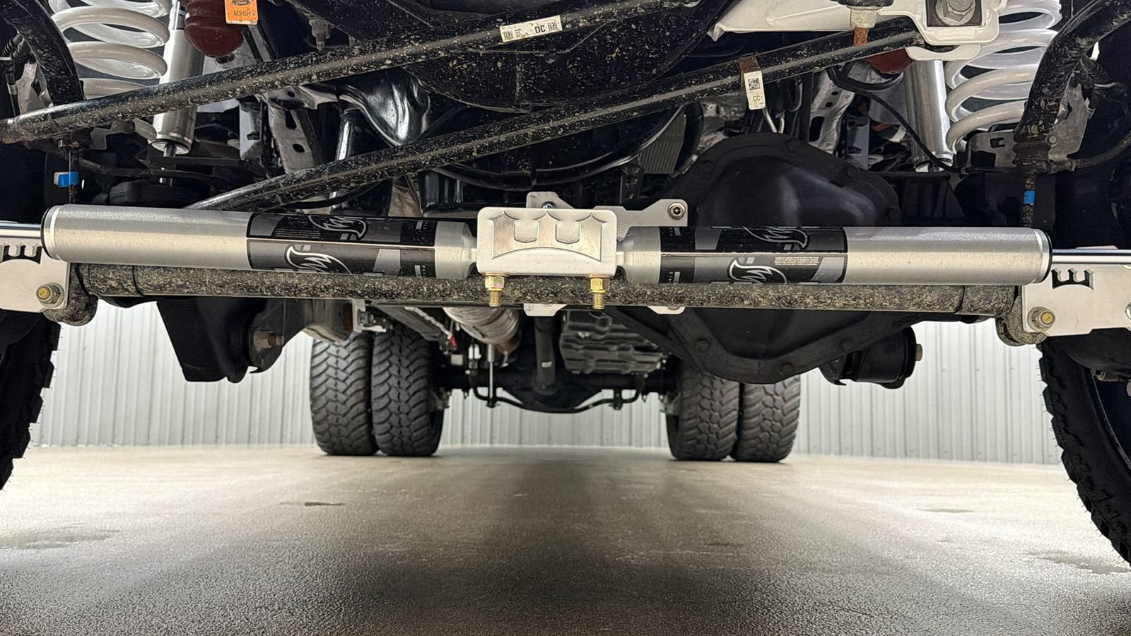 Used 2026 Ford F450 Platinum w/ FX4 Off-Road Package AWD/4WD image 15