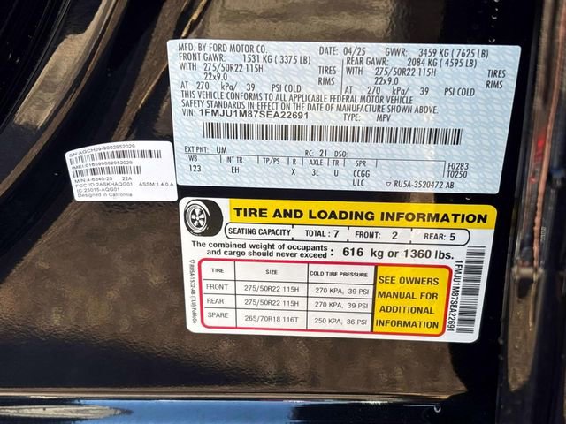 Used 2025 Ford Expedition Platinum w/ Driver's Package image 32