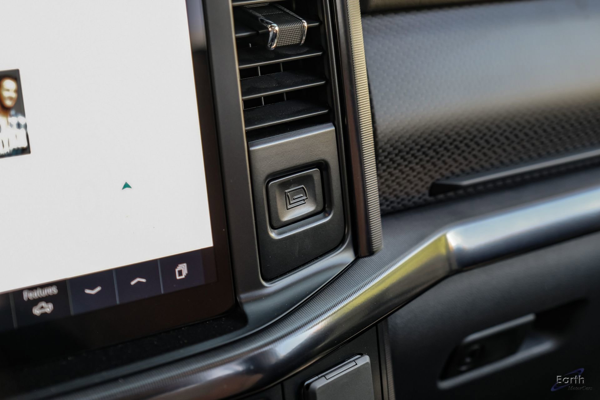 Used 2025 Ford F150 Raptor w/ Equipment Group 803A Raptor R image 71