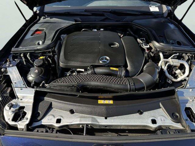 Used 2022 Mercedes-Benz E 350 4MATIC Sedan image 55
