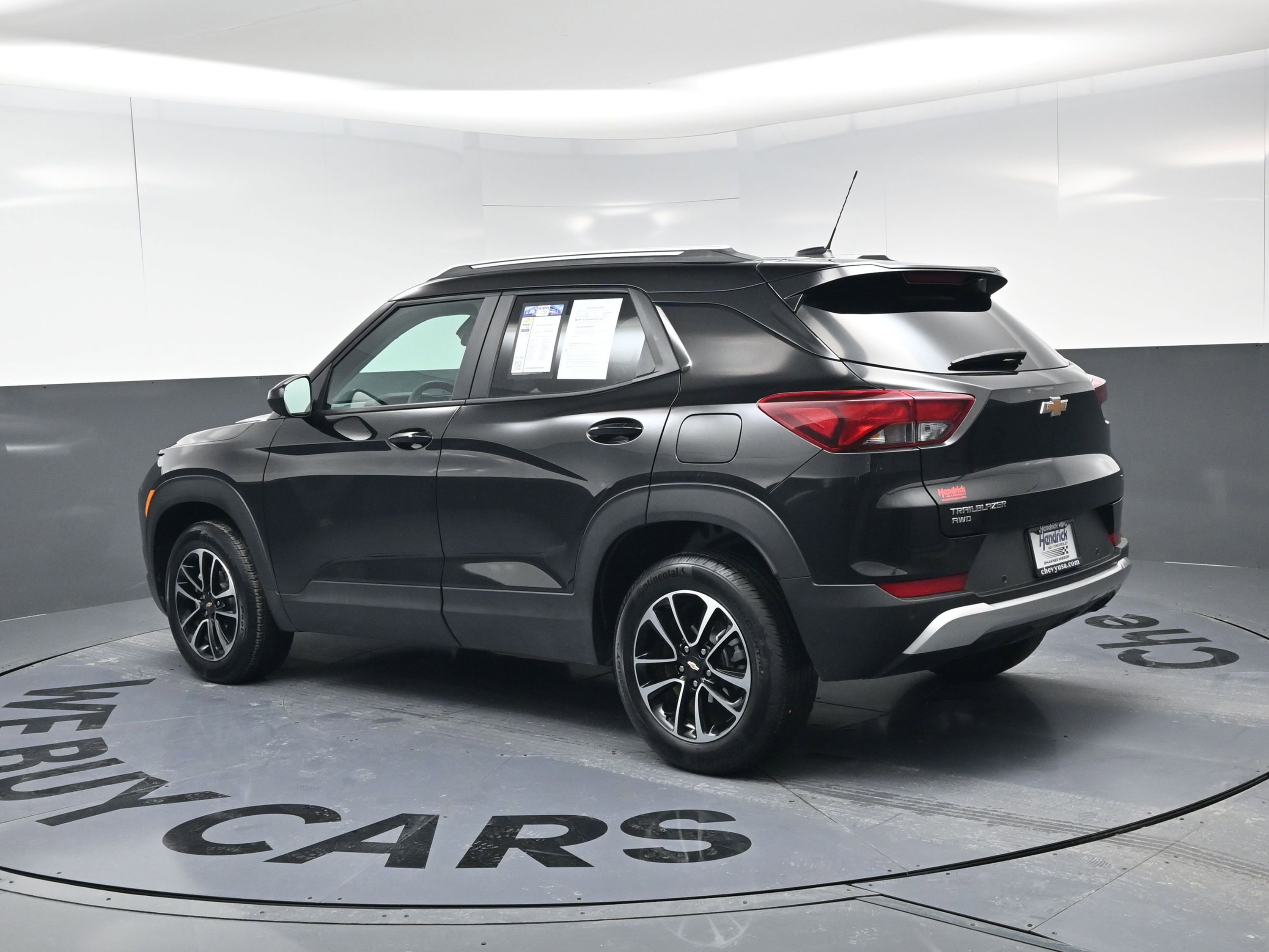 Certified 2025 Chevrolet TrailBlazer LT w/ Driver Confidence Package image 7