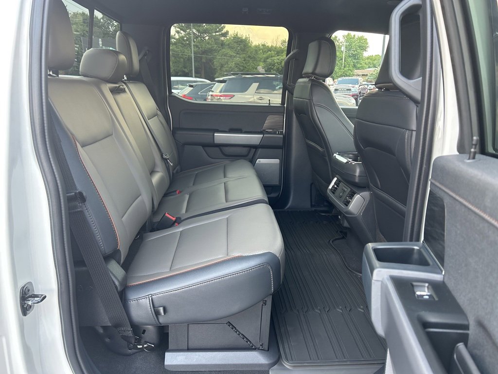 New 2025 Ford F150 Lariat w/ Equipment Group 502A High image 17