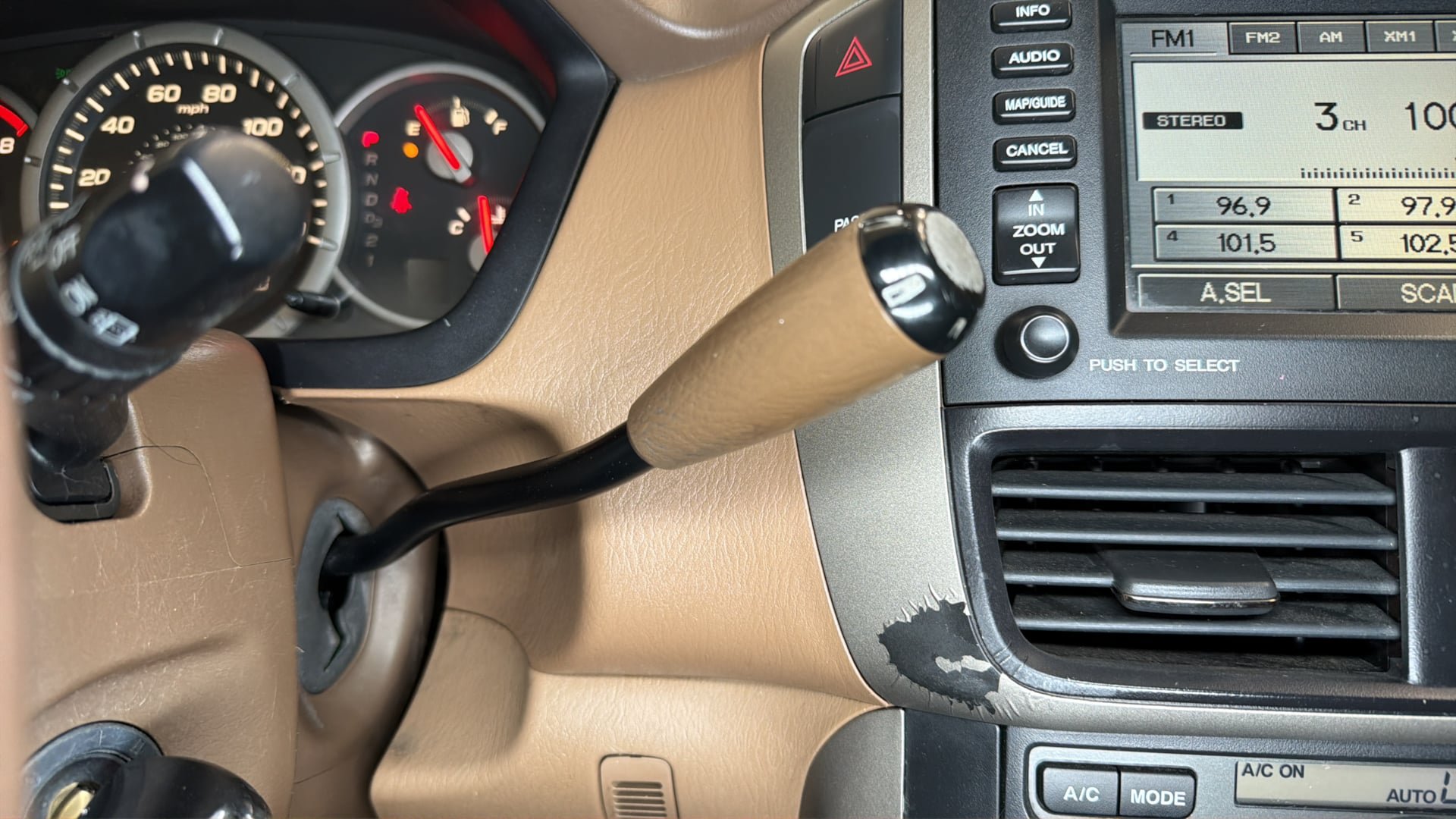 Used 2007 Honda Pilot EX-L image 23