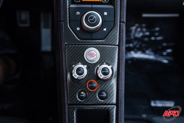 Used 2016 McLaren 675LT Coupe RWD image 18