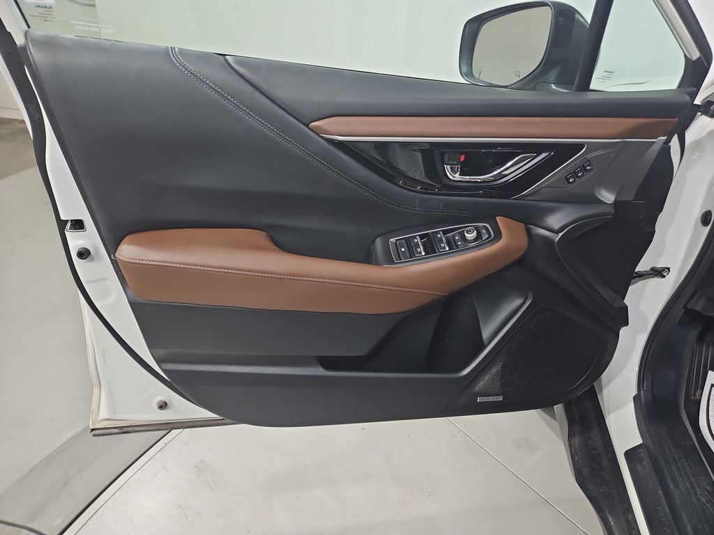 Certified 2022 Subaru Outback Touring XT image 11