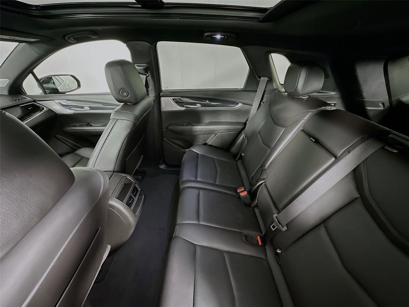 Used 2023 Cadillac XT5 Premium Luxury image 11