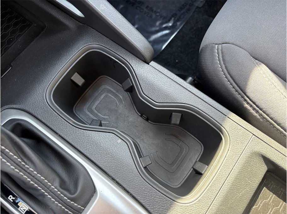 Used 2022 Nissan Frontier SV image 27