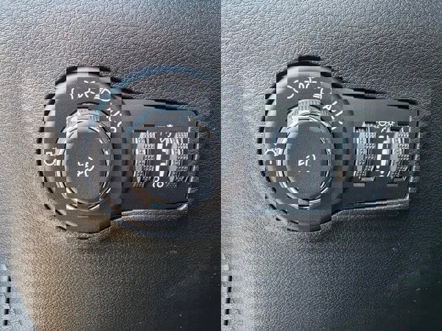 New 2026 Jeep Compass Latitude image 12