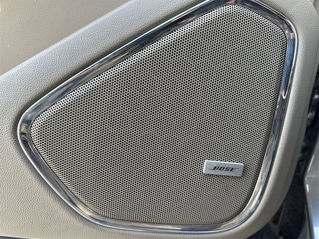 Certified 2018 GMC Yukon XL SLT w/ Premium Edition image 29