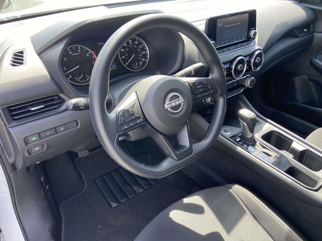 Used 2025 Nissan Sentra S image 12