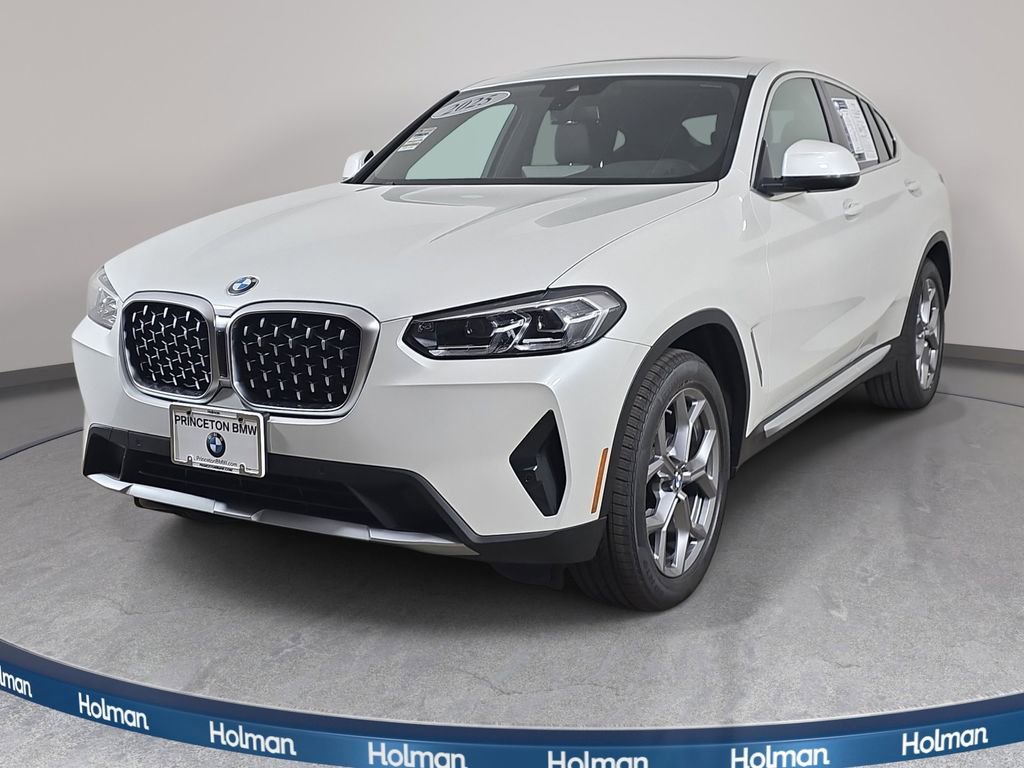 Certified 2025 BMW X4 xDrive30i w/ Premium Package image 1