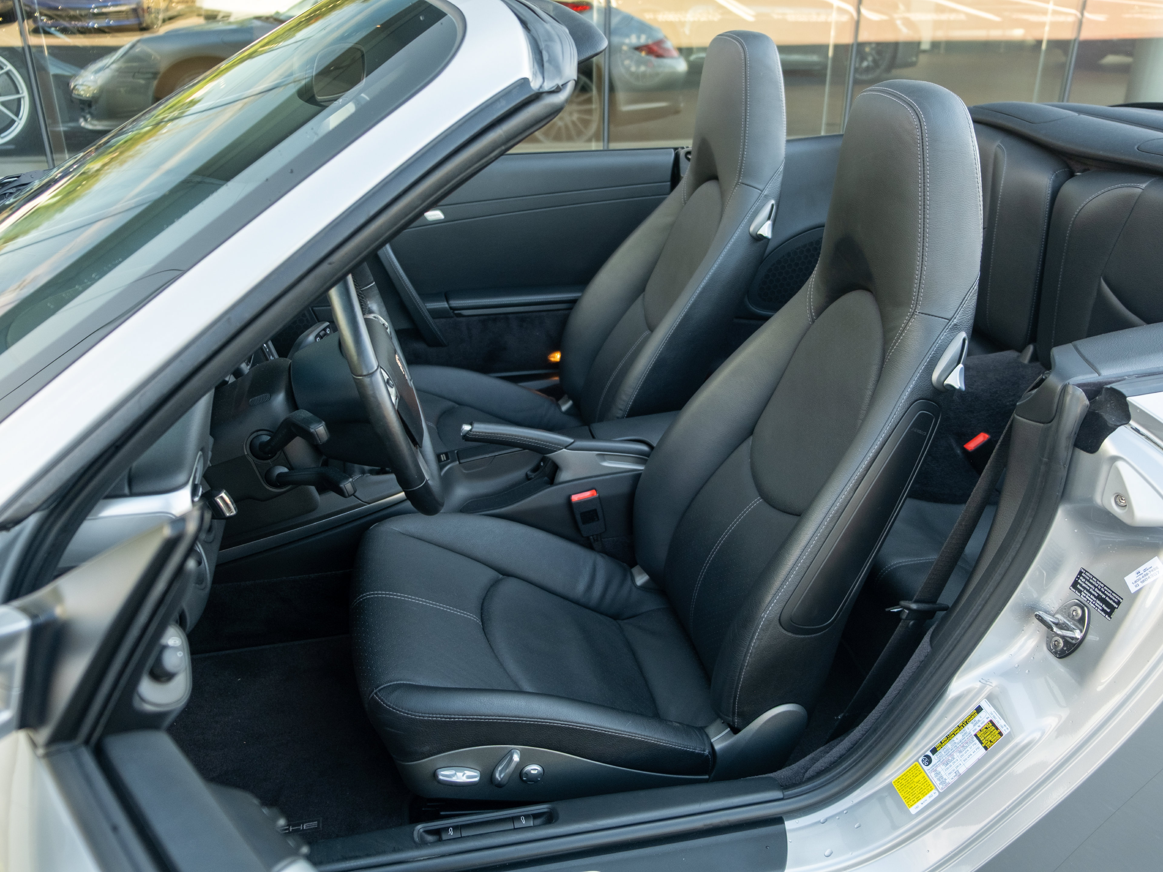 Used 2009 Porsche 911 Carrera S RWD image 5