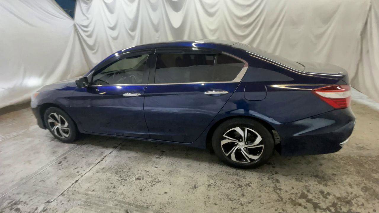 Used 2017 Honda Accord LX image 6