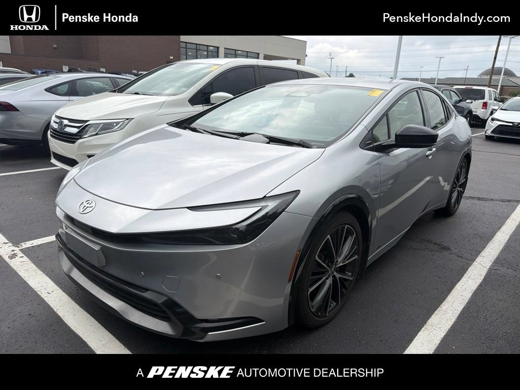 Used 2023 Toyota Prius XLE AWD/4WD image 1