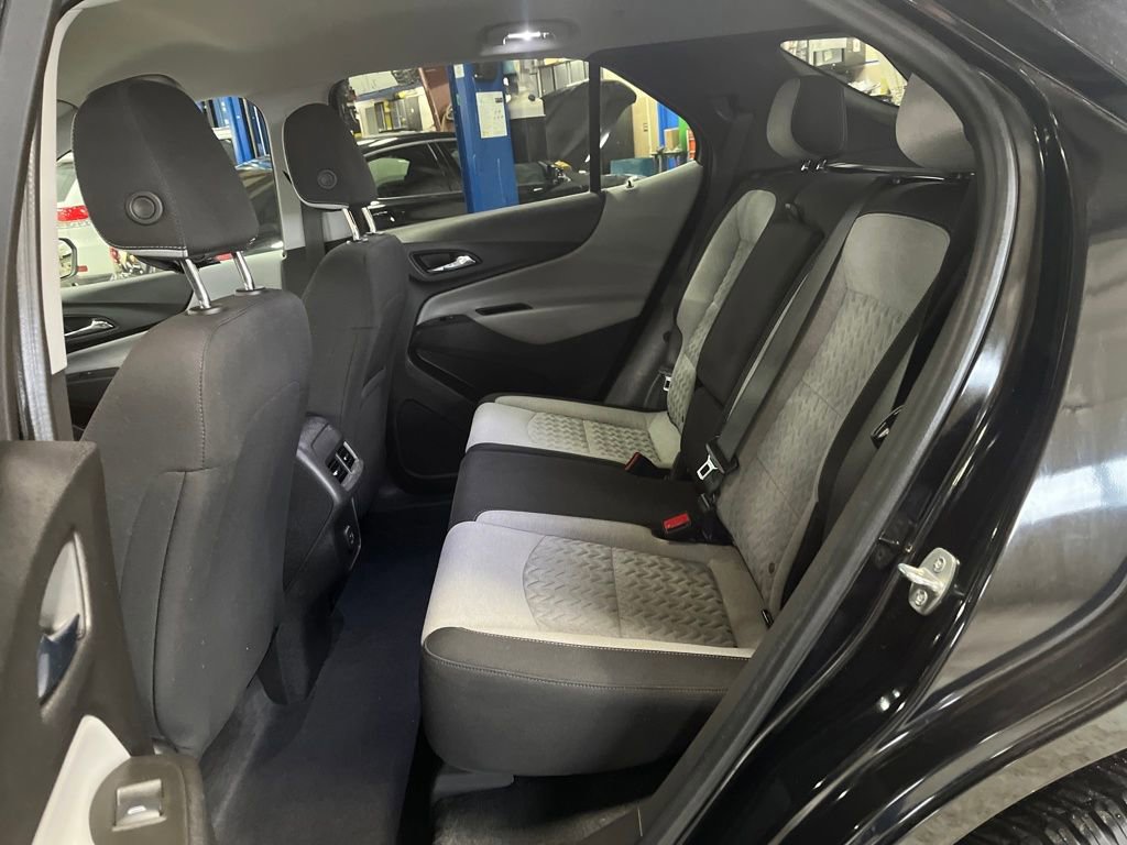 Used 2024 Chevrolet Equinox LT w/ Driver Convenience Package AWD/4WD image 31