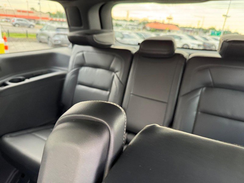 New 2025 Lincoln Navigator Reserve w/ Jet Appearance Package image 13