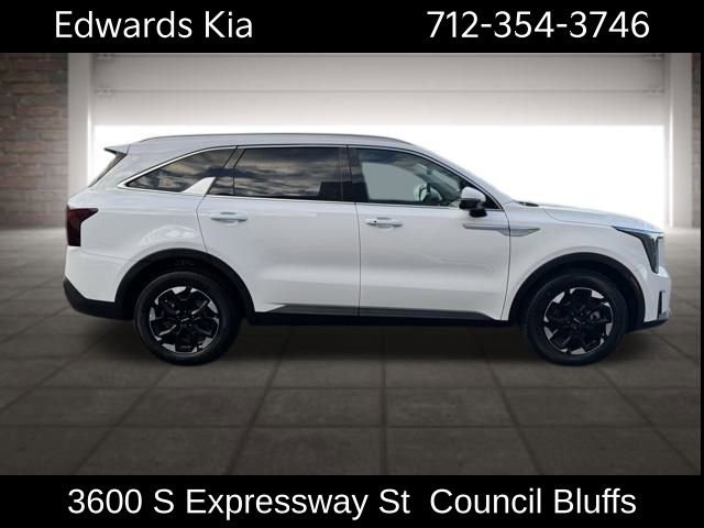 New 2025 Kia Sorento S w/ Panoramic Sunroof Package image 3