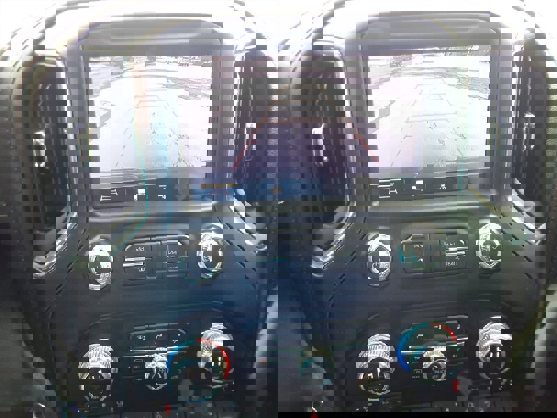 Used 2019 GMC Sierra 1500 AT4 w/ AT4 Premium Package image 31