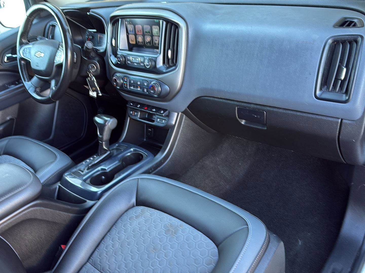 Used 2018 Chevrolet Colorado Z71 image 30