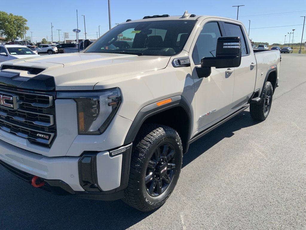 New 2026 GMC Sierra 3500 AT4 w/ AT4 Premium Plus Package image 22