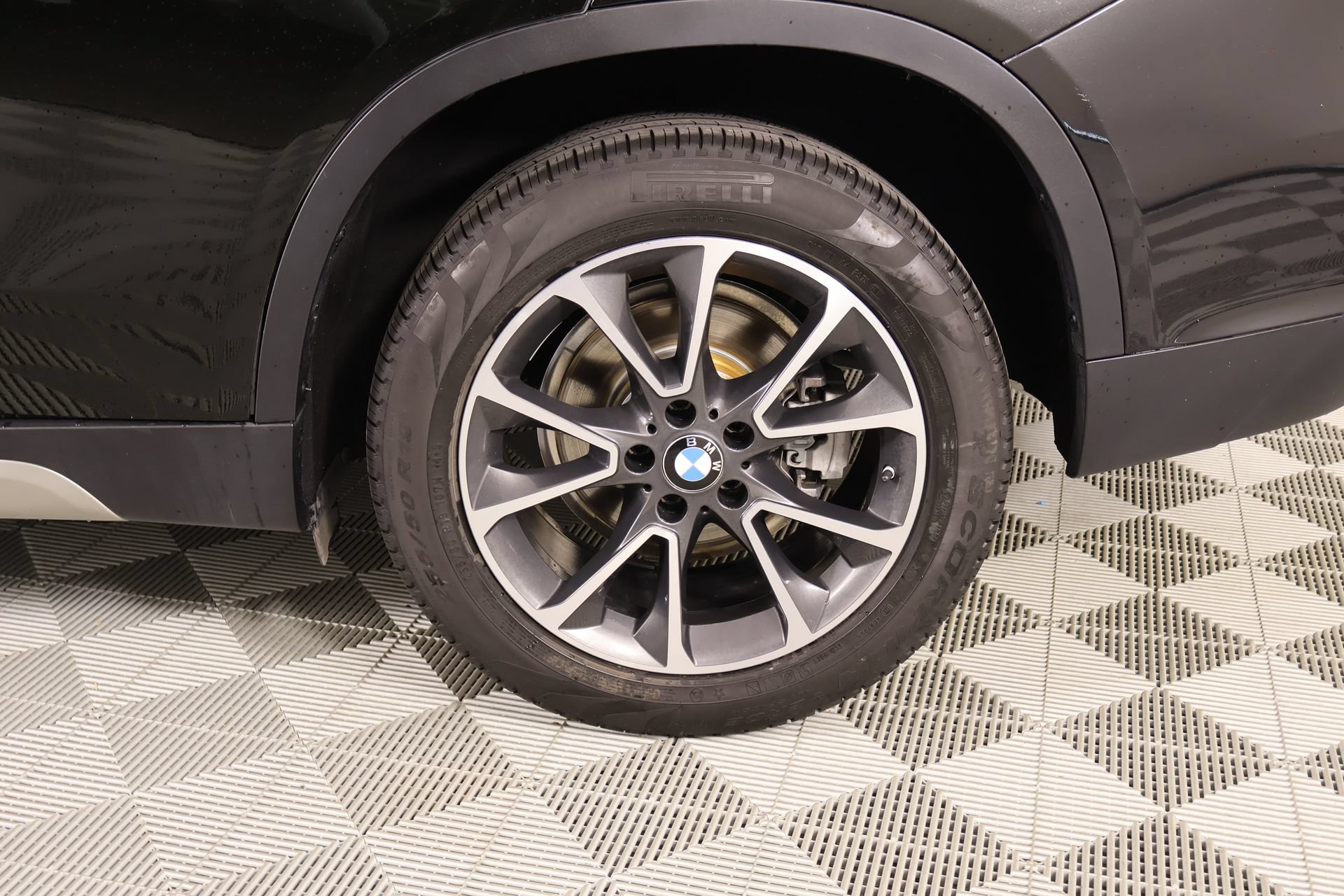 Used 2018 BMW X5 xDrive35i w/ M Sport Package AWD/4WD image 20